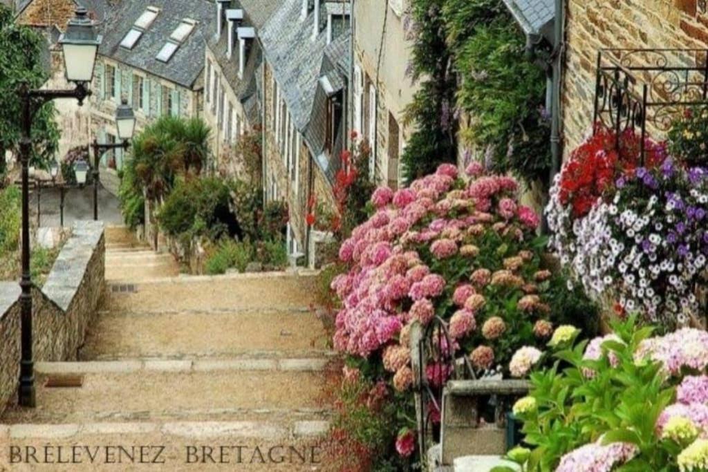 Vila Brelevenez 18 Rue Crec H Quellien Lannion Exteriér fotografie